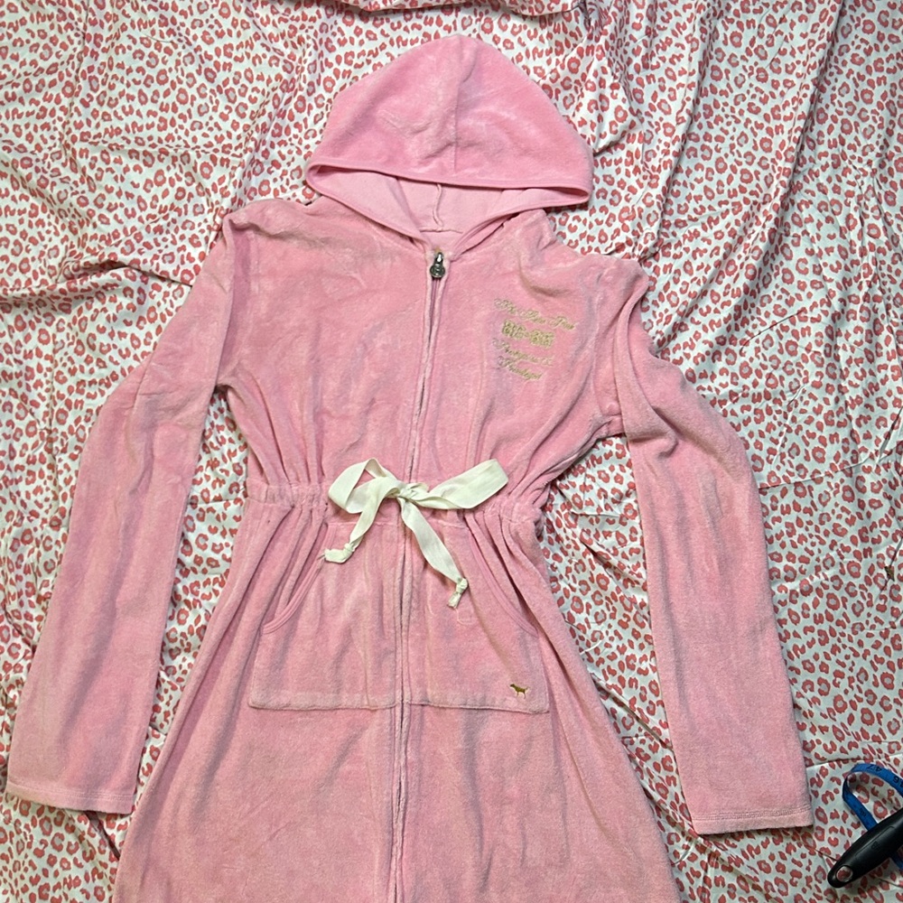Victoria's Secret Pink Hooded Robe